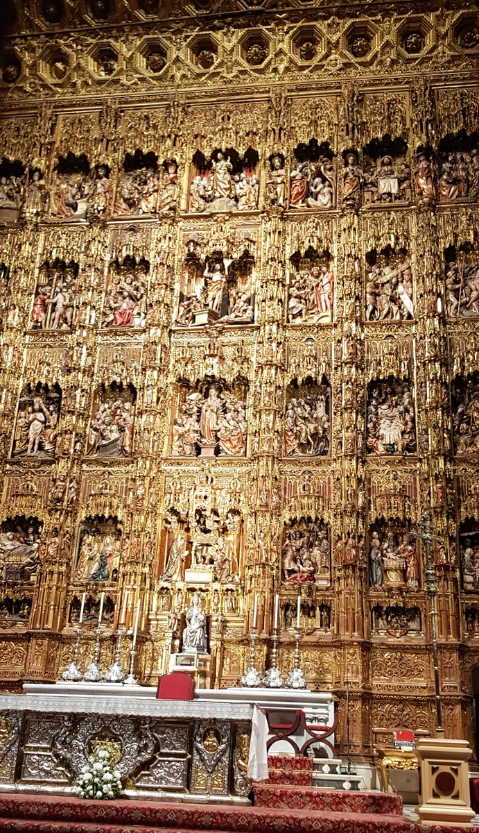 Seville cathedral is something else. Thought I recognised this gigantic, obscene slab of gold:
illustrations.bandcamp.com/album/acts-of-…