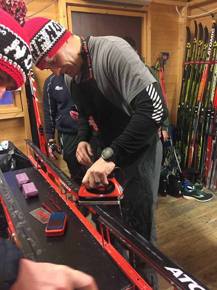 ArmySgtMajor's tweet photo. Early morning waxing skis with @InfantryNordic in Idre Fjall, Sweden before my first lesson with Cpl Smith RE #rews who has done 6 seasons and competed in GB IBU Cup team. Wish me luck! #pigonstilts https://t.co/oyTqlldKd2