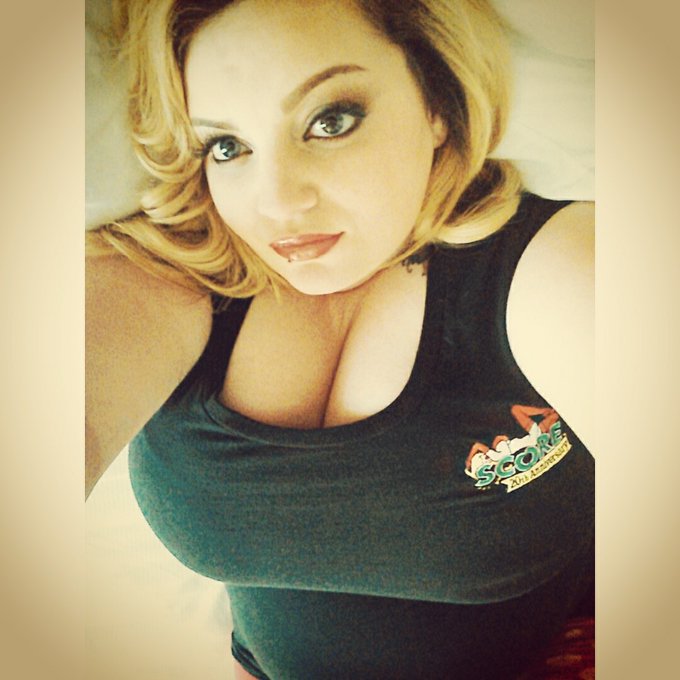 TW Pornstars - Sashaa Juggs. Pictures and videos from Twitter. Page 15