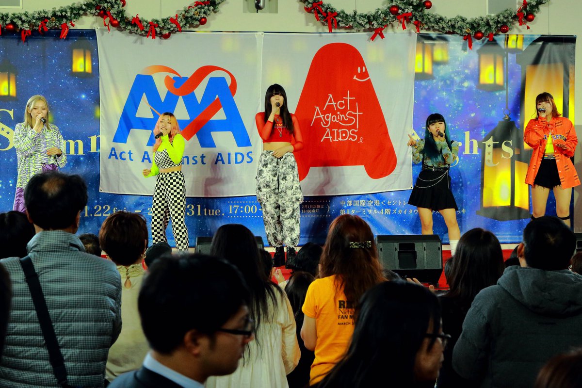 zip_special's tweet image. AAA2019 LIVE in Centrair✈️
＝2日目＝
1組目のライブは…

EGG SHELL @eggshell__ 

でしたー👏

#AAA2019
#zipfm