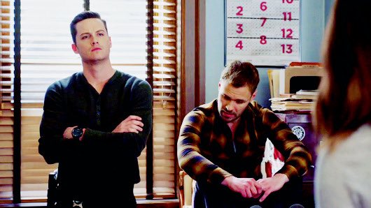 KariHighman's tweet photo. Underrated duos of #ChicagoPD (that I wish we got to see more of / should see more of): #Ruzstead #Bupton #Burgtonio &amp; #Upsay(?) #Lindston(?) — whatever the heck you would call Lindsay &amp; Upton 👍 https://t.co/35YF62SVgw