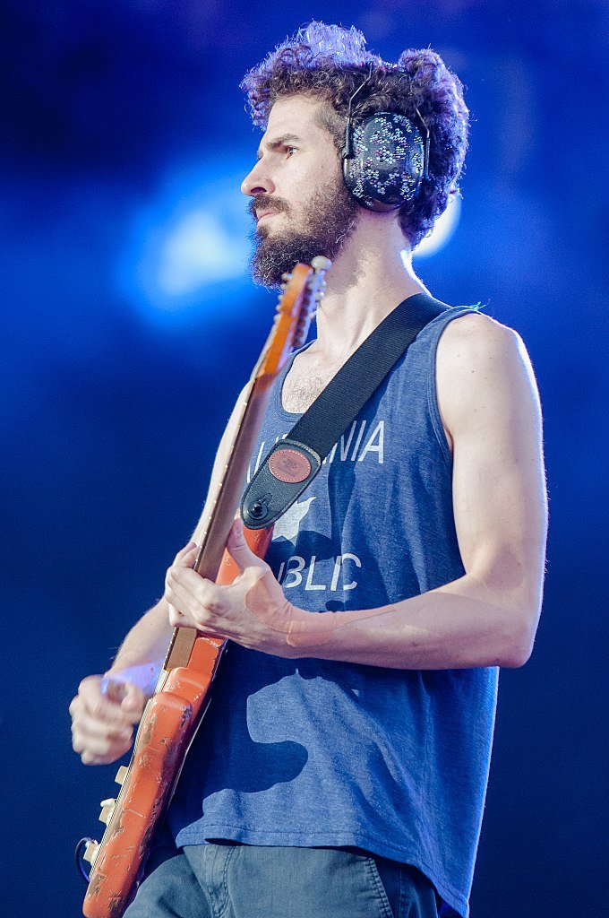 Happy 42nd birthday to Brad Delson! 