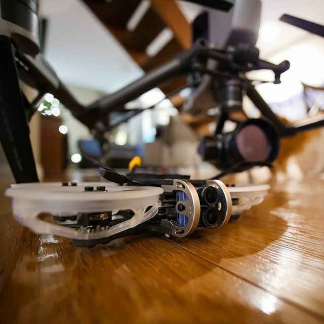WillowCreate's tweet image. The future of drone video is not just massive builds. Introducing our smallest build. Weighing in with a battery under 210grams, this little drone is very quick sporting 2 inch propellers and jello free 4k 23.97fps video. It can definitely hold its own o… ift.tt/33v3aAE