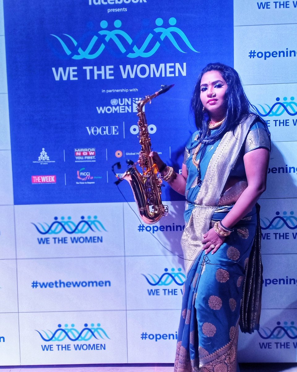 SaxSubbalaxmi's tweet photo. Just finished performing for @WeTheWomenAsia at Mumbai... Thanks a ton to @BDUTT Ma'am for the opportunityπππ·
Dress Courtesy @trivenisarees
#saxophonesubbalaxmi #SaxWithSaree #OpeningDoors #LadySaxophonist #FemaleSaxophonist #IndianSaxophonist #BestSaxophonist
@LBR_KO https://t.co/bThMxVFV4e