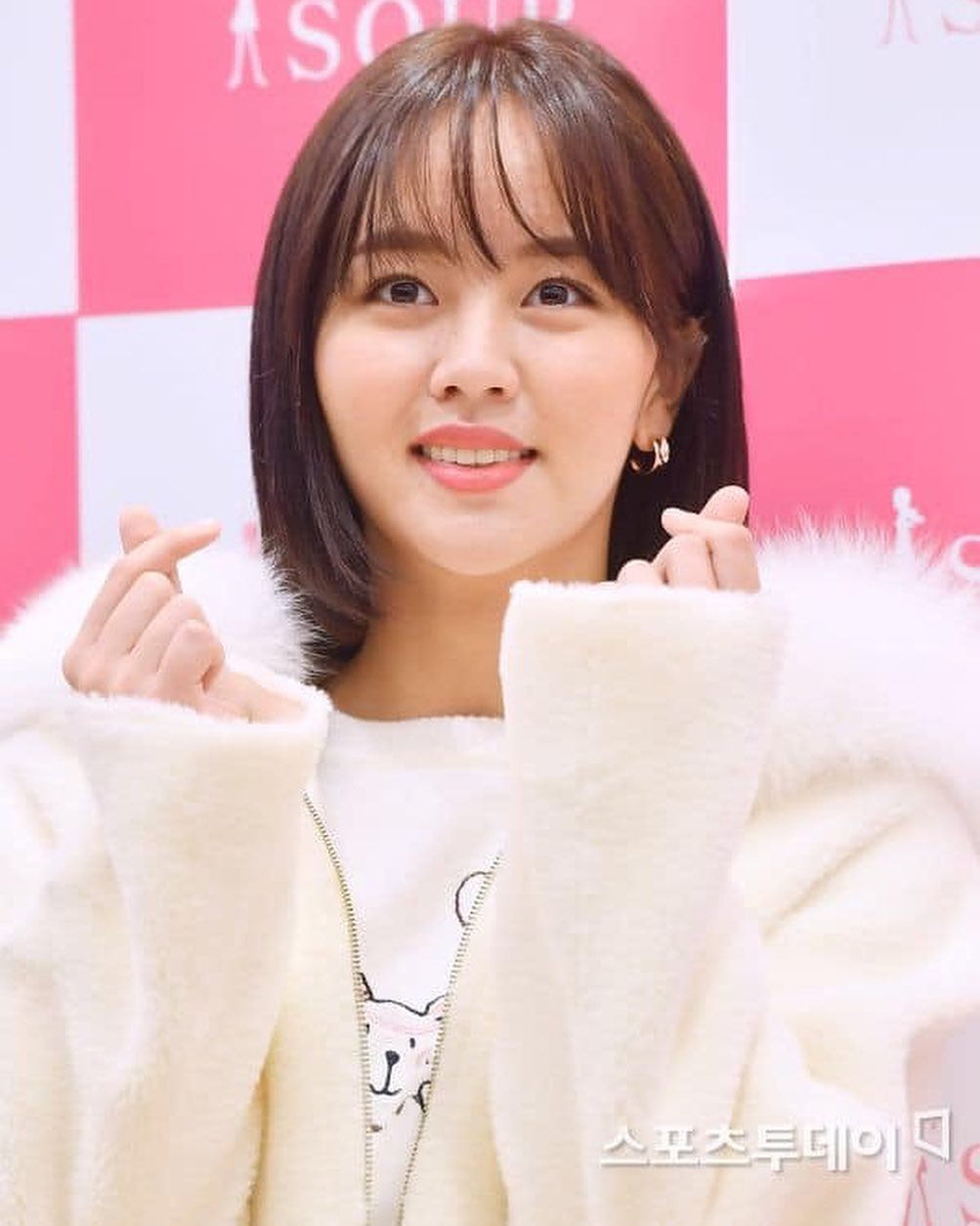 キム・ソヒョン　kimsohyun 김소현　手鏡　缶ミラー　グッズ　FC 公式 miya on X: 