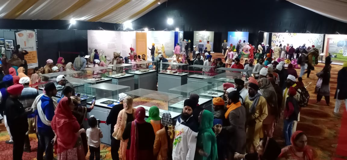 PDL's exhibition on Guru Nanak Sahib at Sultanpur Lodhi was an extreme success with over 600,000 visitors. On public demand, with support from the Punjab Government, we will make it a permanent display in Sri Amritsar. We will soon share the venue and opening date. #Nanakshahi550