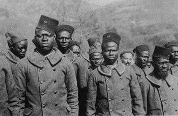 Badciss's tweet photo. Le 1er décembre c'est aussi Camp de Thiaroye 
Le 1er décembre 1944, l’armée Française massacrait des Tirailleurs Sénégalais sur le camp de Thiaroye à Dakar au Sénégal.
Pensée pieuse pour eux. https://t.co/Y0HhCB3YfZ