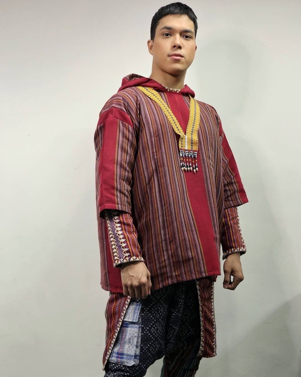 Elmo Magalona at the Sea Games Opening Ceremony 🇵🇭

Grooming by Donald Lapez
Makeup by Luis Buñag
Costume designed by Mitoy Sta. Ana

(c) Donald Lapez IG
