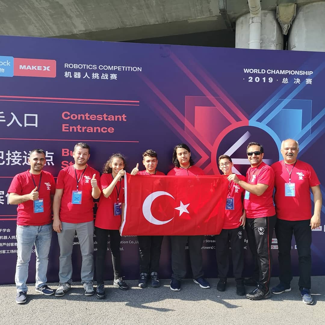 AdanaMem's tweet photo. 🇹🇷🇹🇷🇹🇷 @tcmeb @ziyaselcuk #Eğitim2023 #MakeXRobotics #Turkey #Championship https://t.co/xq3MVfxdy8