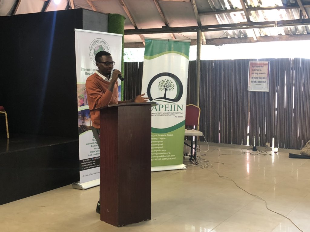 ebafosauganda's tweet image. How #InnovativeVolunteerism
interested Mr. Simeone Akikayo to start @EBApreneur_NG enterprise in Nigeria to provide farming solutions to farmers.He has led the #ClimateAction drive of fabricating solar dryers to reduce cassava post harvest losses @Siibillion