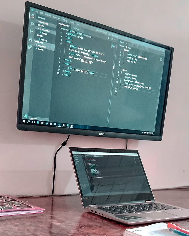 Cart_Moha's tweet photo. Coding is bae
#Webdesign
#Website
#TechChallenge2019
#programming https://t.co/2jdByjNfnN