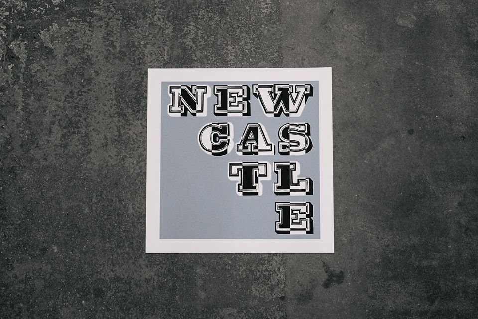 We go live with the all new Ben Eine 'Newcastle' editions at 6pm. *Purchase before the 8th December for Christmas framing options. 
Unit-44.com
#BuzzerSunday #Newcastle