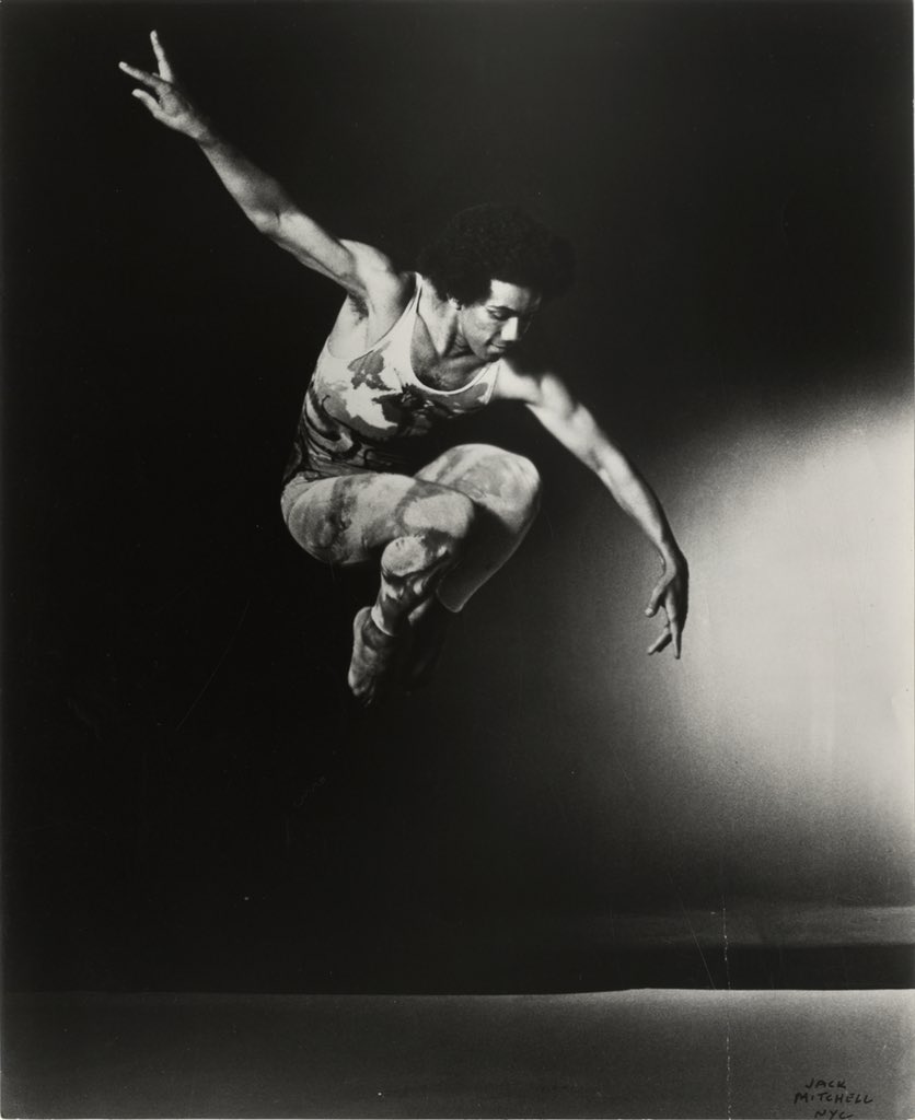eartsmovement's tweet photo. #MakingDanceHistory “Negro dance art, whatever form it may take can be a celebration of the beauty and the virtue of our blackness” — #RodRodgers • #Dancehistory https://t.co/njq8S3trWL