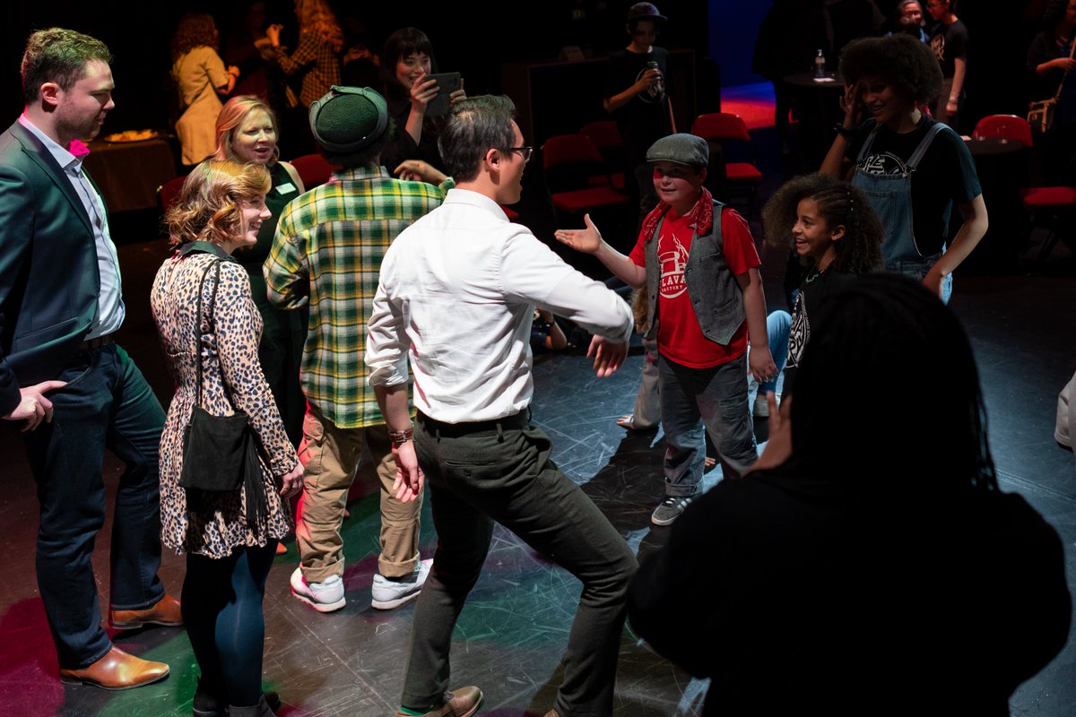 Fave moment: <a href="/TheFlavaFactory/">The Flava Factory</a> youth crew giving sponsor <a href="/LoganKatz_LLP/">Logan Katz LLP</a> rep a lesson in Popping at the end of the night. We love bringing the #ottarts and #ottawa community together! 

Thanks to @ArtsOttawa for bringing us on board On View. Shout out to <a href="/_creativision/">Creativision</a> for photos!