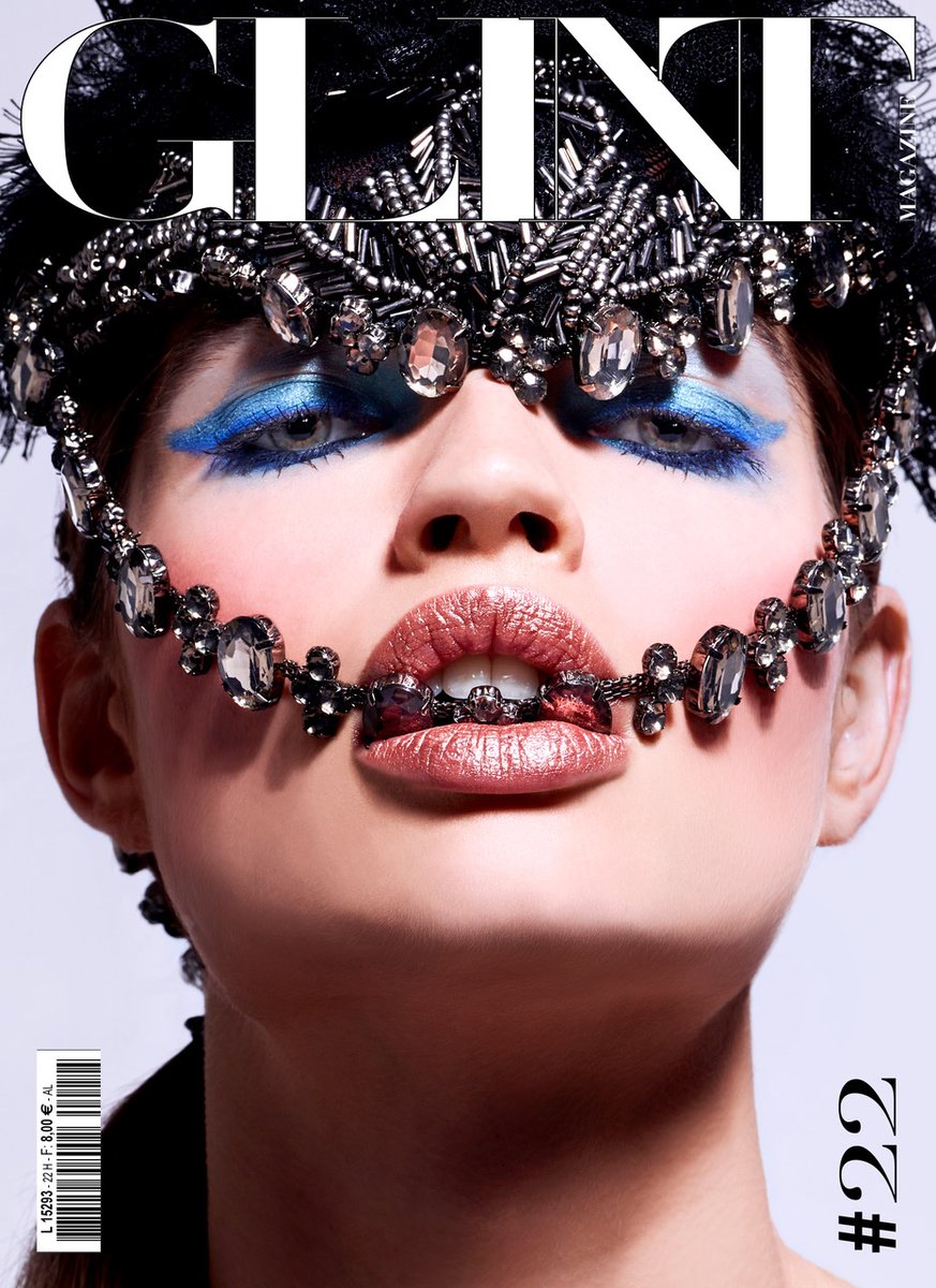 GLINTMAGAZINE's tweet photo. The New GLINT MAGAZINE is coming !                                Découvrez notre nouveau numéro Spécial  Luxe !                                                  Photo #Richardfremont Models #Ivona @CityModels https://t.co/ZV6yNo8WjO