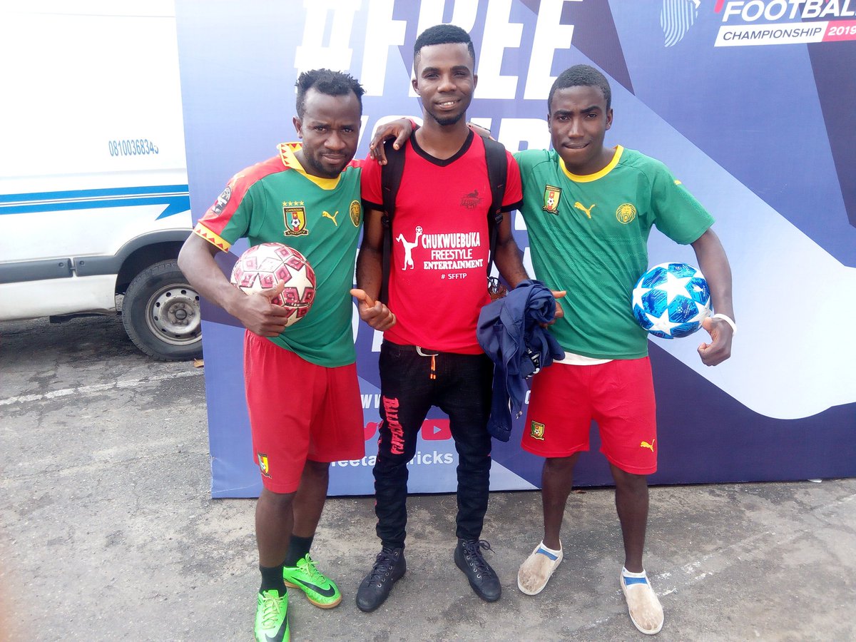 ChukwuebukaFEnt's tweet photo. With our Cameroonian brothers Herve & Paulo at the 2019 African #freestylefootball championship.
CONTACT us IF YOU NEED THEIR SERVICES
+2347030789150
+2348117185203
Chukwuebukafreestyle@gmail.com
#cameroon #chukwuebukafreestyleentertainment #chukwuebukafreestyler #affc19 #eto https://t.co/Ml7X6fLSym