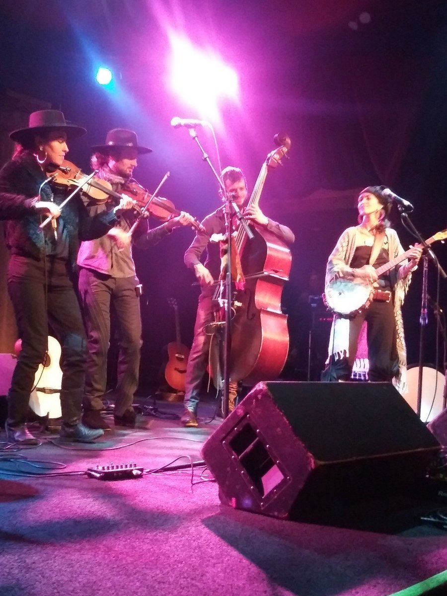 YesssSheRocks's tweet photo. Story & Gallery! #RisingAppalachia &
@rayezaragoza bring their socially conscious music to Mr. Small's in #Pittsburgh. #chloesmith #leahsong
@risingapp #rockatnight #anitastewartpromotions #yessherocks https://t.co/zyegTh54h7 https://t.co/dEJjekaQYg