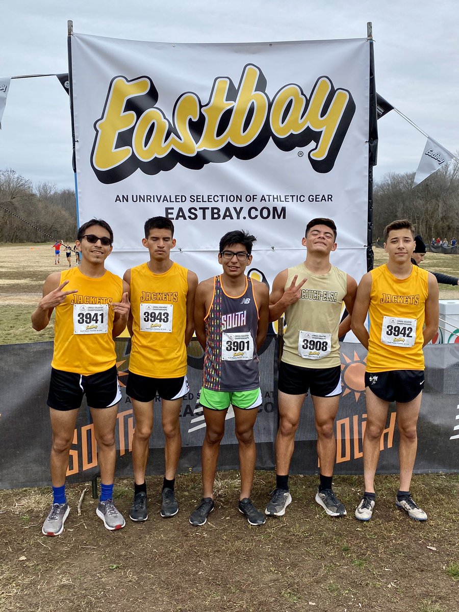 Jag_02179's tweet image. Way to represent Edcouch-Elsa men!’ Now for some much needed rest... Extremely Proud! #TrackMode
