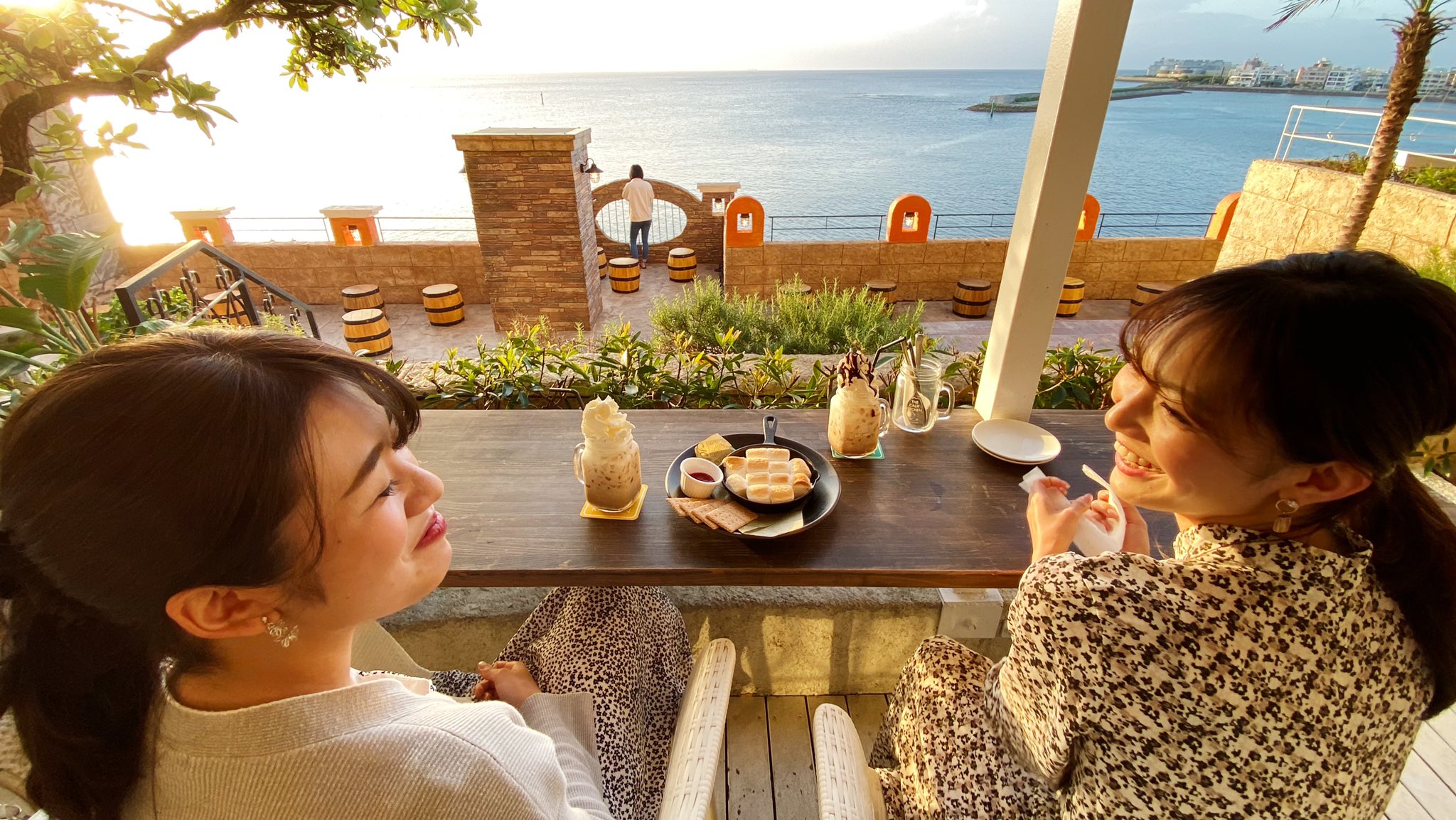 カリフキッチン 沖縄 Twitterクーポン 1000 スキレットスモアとドリンク２杯 この投稿をrtでチョコと マシュマロをトロ リとオーブンで焼き上げたスキレットスモアと 500までのドリンク２杯で 1000に 友達と２人でオーダーで1人 500に 超お得