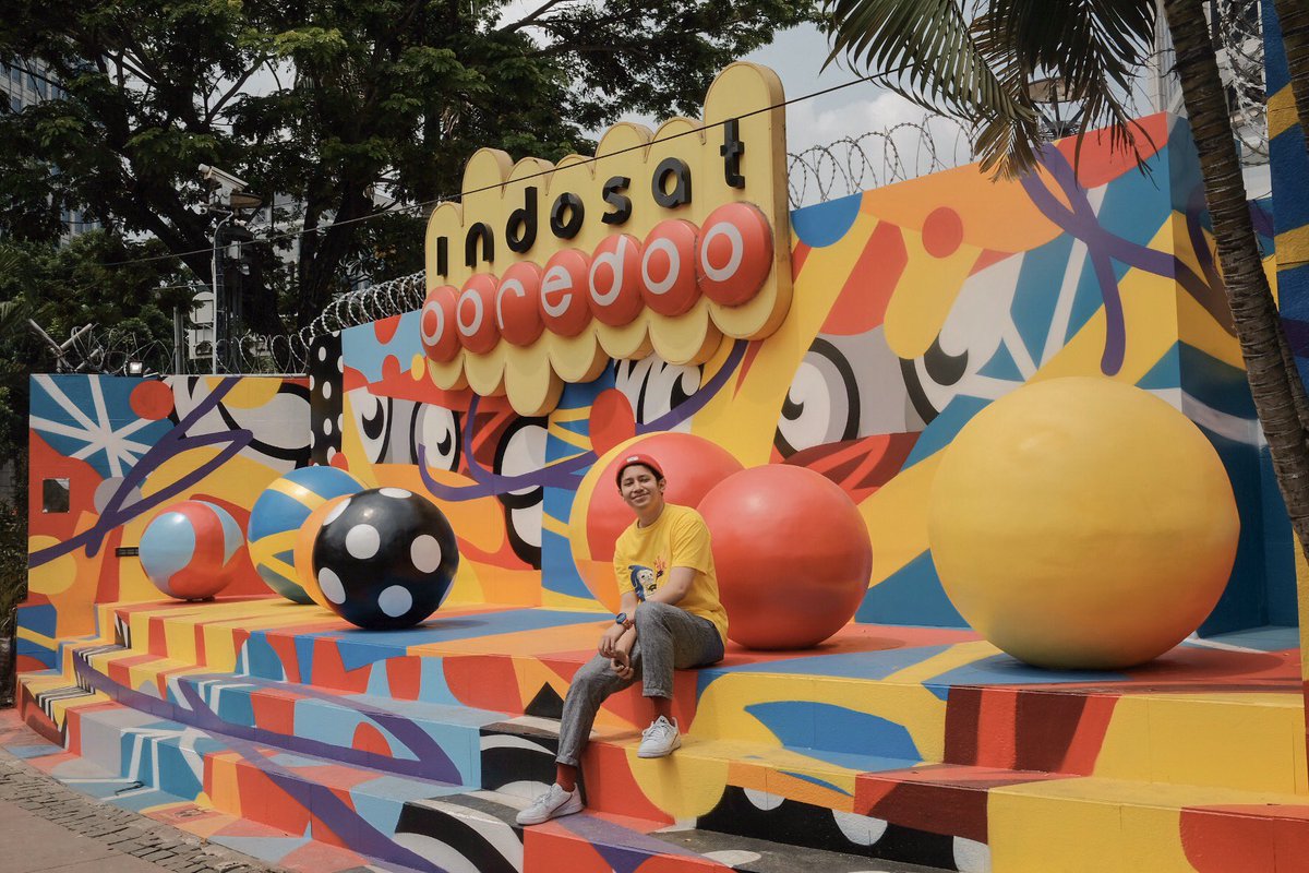gamcul's tweet image. Pas lagi jalan di sekitaran Monas, ternyata nemuin mural keren yang kece banget buat foto-foto

Ternyata bagian dari #IndosatOoredooUntukIndonesia @IndosatOoredoo @IM3Ooredoo 52th Anniversary. Cool!