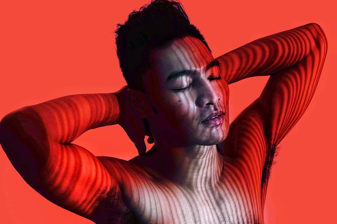 HANZsomedoval's tweet photo. I am not just what you see. Under my skin, I am filled with compassion, understanding and love.
Thank you @TheRedWhistle and @HeadshotClinic for giving me the opportunity to share this cause. ❤
#SaveSexy
#HSCUnderMySkin https://t.co/HvIFOFvpxH