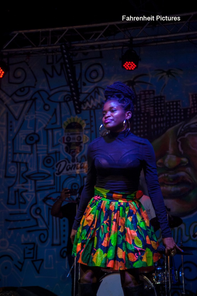 karawamedia's tweet image. How it went down with the queen of  @newbellmusic , @RENISS_  yesterday...retweet and say something nice

#Cameroon #Domaf #insidelife #karawa