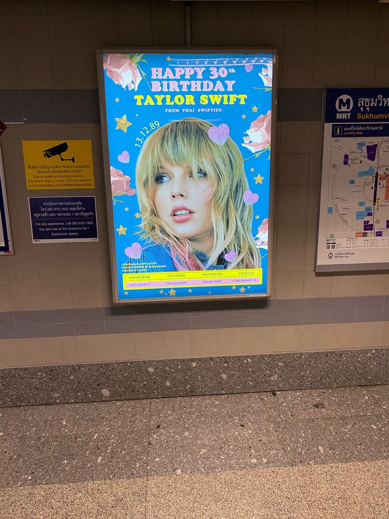 tswiftfanatic29's tweet image. #HBDTaylorSwiftprojectTH This is cool what Swifties in Thailand are doing for Taylor’s birthday this year.