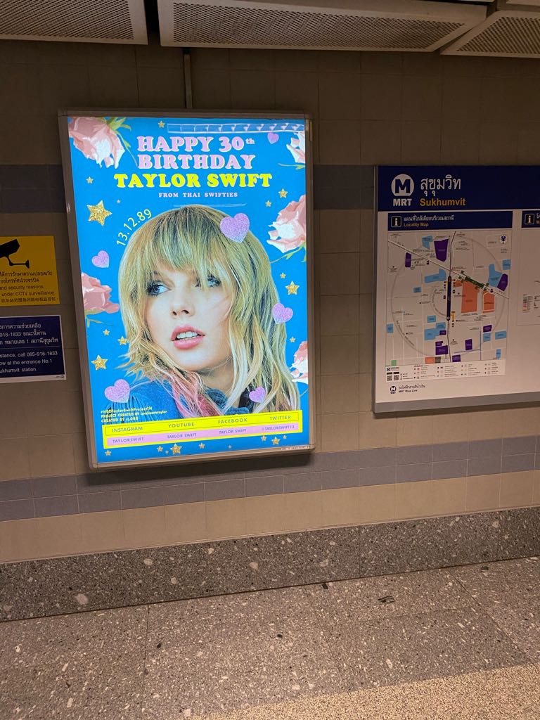 tswiftfanatic29's tweet image. #HBDTaylorSwiftprojectTH This is cool what Swifties in Thailand are doing for Taylor’s birthday this year.