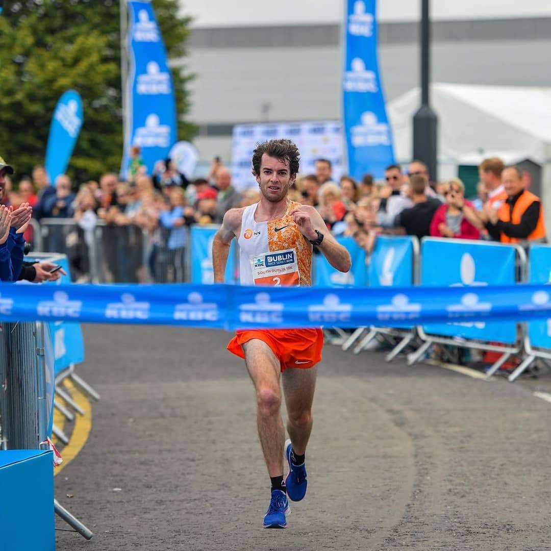 🌟🌟Paul Pollock runs NEW NI Record 2:10. 25 at #ValenciaMarathon 🌟🌟
5k ➡ ➡ 15.20
10k➡️➡️30.49
15k ➡ ➡ 46.18
20k➡️➡️1:03.30
25k ➡ ➡ 1:17.22
Half➡️➡️1:05.06
30k➡️➡️1:33.04
40k➡️➡️ 2:03.49
Finish➡️➡️2:10.25