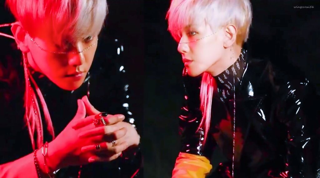 WINGCccxi56's tweet photo. BAËKHYUN
#BAEKHYUN
#백현
#CASE04
#ObsessedWithBAEKHYUN https://t.co/LkkGlEPWtM