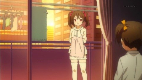 まんじゅう 寧海 貧乏設定 家族 妹 思い ツインテール アイドルになるとかわいい という点からおっぱいを盛った にこにーの可能性が非常に高い