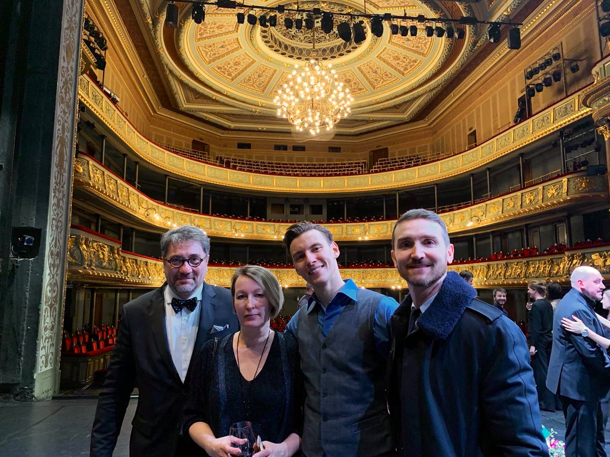 guillaumecairou's tweet photo. At “Latvijas Nacionālā opera un balets” for the world Premiere of “Tris draugi” (Three comrades) with @AntonsFreimans by @SergeiZemlansky #ballet #opera #lettonie #threecomrades #trisdraugi https://t.co/hAy2hvMo2O