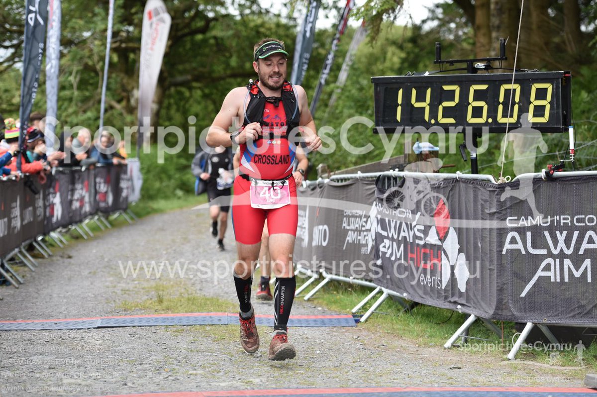 crosso1985's tweet photo. Entered the @aahevents Snowman Legend for the 3rd year in a row! Time to update my PB again! Anyone want to join me? @BostonTri @Crosslo @UkTriChat https://t.co/iBKhiDy9Og