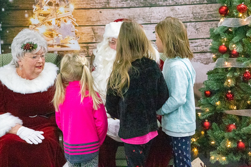 Santa and Mrs. Claus at the Fantasy of Trees Nov 30, 2019!  Lois Gowans, co-originator of the Fantasy of Trees was there to say hello.  Free admission - open Noon today.  #grimsbyfantasy, #fantasyoftrees, #grimsbymuseum, #grimsbyrotary