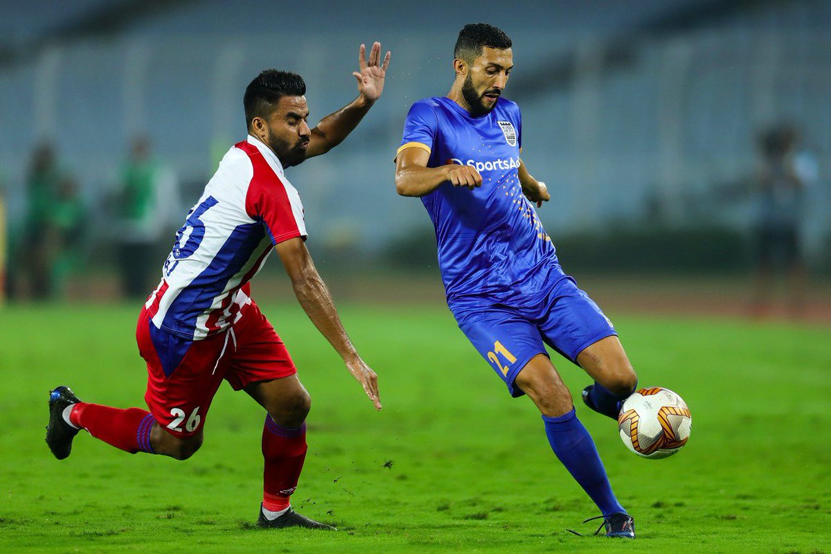 MumbaiCityFC's tweet photo. 📸 | Feast your 👀 on some of the best moments from a dramatic encounter in Kolkata!
#ATKMCFC #ApunKaTeam 🔵 https://t.co/w7nKO2wpPF