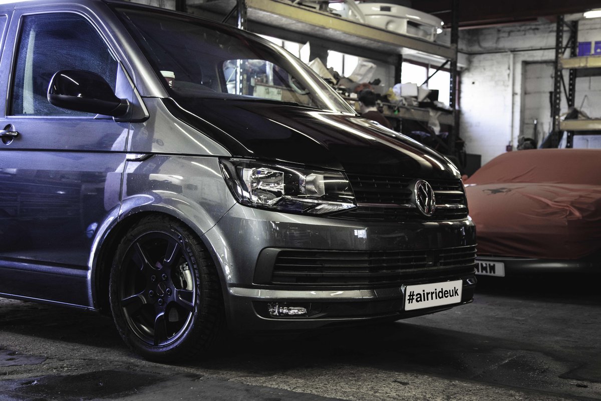 AirRide_UK's tweet photo. We’ve got a number of quality kits for your transporter whether it’s for load support, stance or a bit of both! Get in touch to find the perfect kit for your vehicle! #t5 #t6 #vw #van #loweredlifestyle #lowdowntransporters #modifiedvans #campervan #vwcamper #vwtransporter https://t.co/1O6yNaxaLG