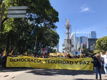 View image on Twitter