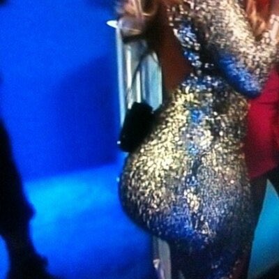 __LibraScale__'s tweet image. When #FreesAss was trending😂 #TwitterMomentsOfTheDecade