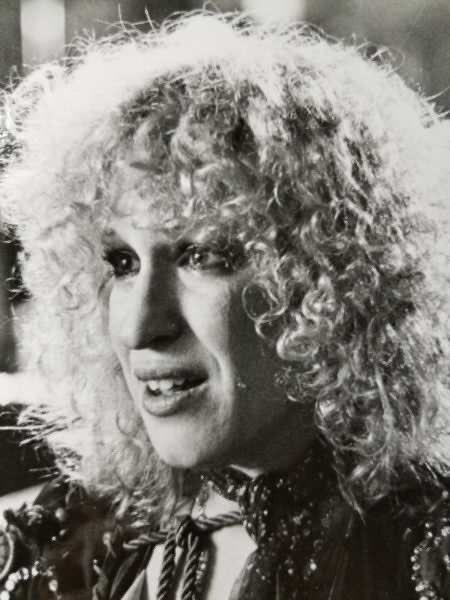  Pattie            Happy birthday to 
Bette Midler               ....          