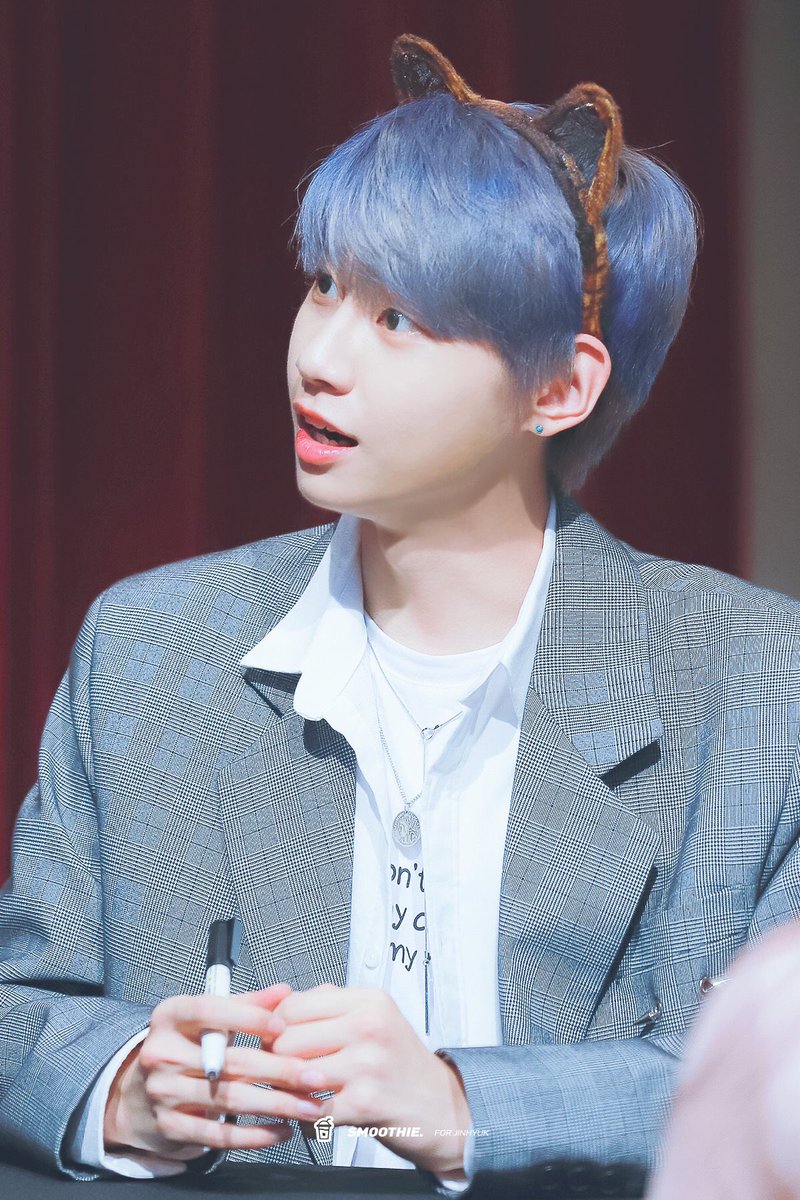 AHZH2aRh3adMdt2's tweet photo. #SOL은_끝이아닌_또다른시작

진혁이의 모든 순간을 좋아해. 과거의 진혁이도, 지금의 진혁이도 좋아하는 중이고 앞으로의 진혁이도 좋아할거야. ♡ https://t.co/Sq4rh2PUcL