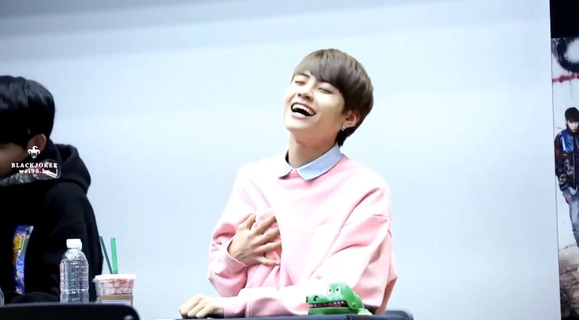 AHZH2aRh3adMdt2's tweet photo. #SOL은_끝이아닌_또다른시작

진혁이의 모든 순간을 좋아해. 과거의 진혁이도, 지금의 진혁이도 좋아하는 중이고 앞으로의 진혁이도 좋아할거야. ♡ https://t.co/Sq4rh2PUcL