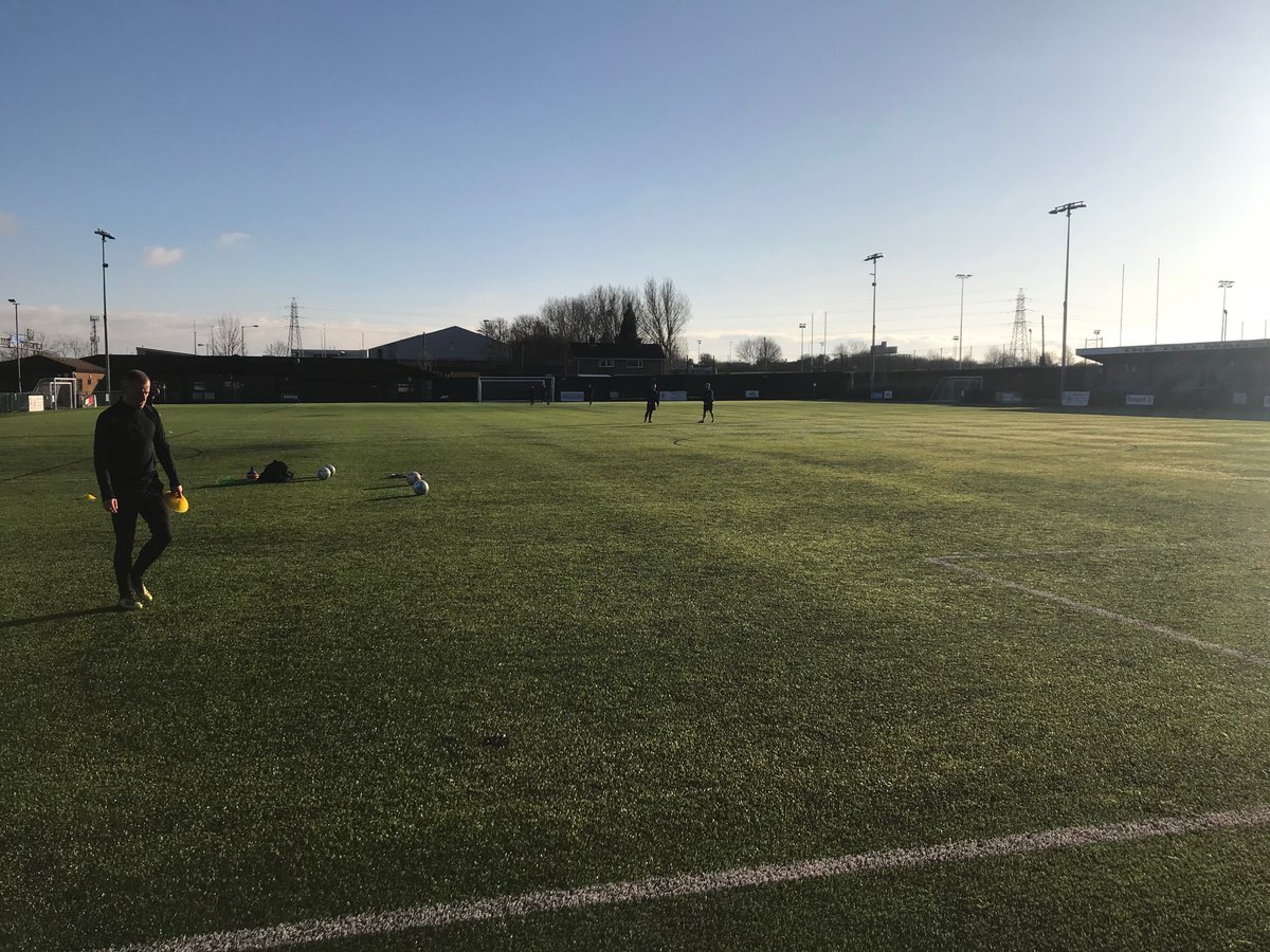 Warmley_Rangers's tweet photo. Come on Virgil Van Mike ⚽️⚽️⚽️ We’re here supporting our loanee as @RomanGlassFC take on @WarminsterTnFC #EmperorOfRome #MikeWatch #ROMANS https://t.co/hgHVSwfudC