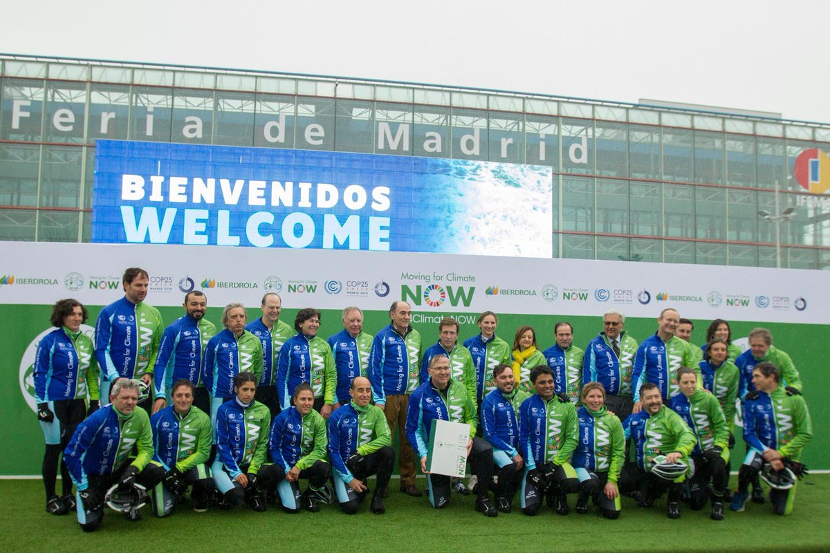elopezpuertas's tweet photo. Acabamos de recibir en IFEMA @feriademadrid a los participantes de #4climateNOW promovida por @iberdrola en el marco de #COP25🌍. 

#TiempoDeActuar #TimeForAction https://t.co/BGHBViZLWv