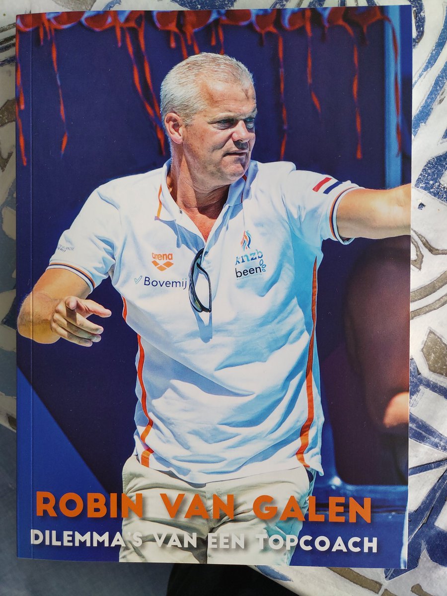 ellenheijn's tweet photo. Dank @Robinvangalen voor het delen van jouw lessen als sportcoach bij @NLcoach. Stel jezelf als coach én je sporter de vraag: "Hoe kan jij de KANS op winst zo GROOT mogelijk maken?" Mooie aftrap naar je boek met #dilema's van #topcoaches als @RonaldKoeman @raemonsluiter @bbennema https://t.co/bSyzse9dPX