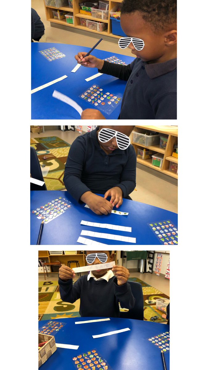 MrsMossasStars's tweet photo. Year 2 Ss did such a great job completing our pattern challenge! Can you make 4 different patterns and label your patterns on the back side? Afterwards, we assembled our patterns into snowflakes! Thx Ms. Carol for the inspiration! 🎄@deSalesTCDSB @Miss__Tavares https://t.co/trrK1wOYwu
