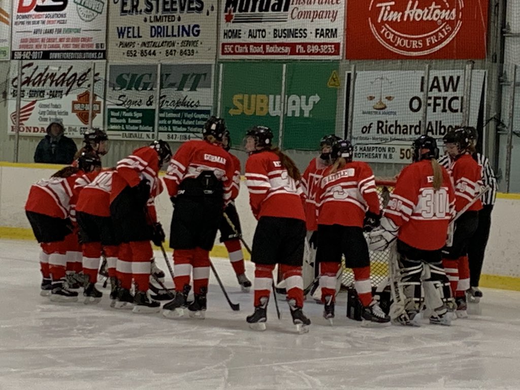sherry_hm's tweet photo. @STM_Athletics Girls Hockey heading to the final of the KV Crusaders Tournament with a 2-0 with over Oromocto High School! Come cheer them on in the finals! 1:30 at the Qplex 🔴⚪️🏒
#stmproud
#theyplayedwithheart 
#proudcoach 
@STM_Super_Saint @STM_Boosters https://t.co/ib8ZvX8b8w