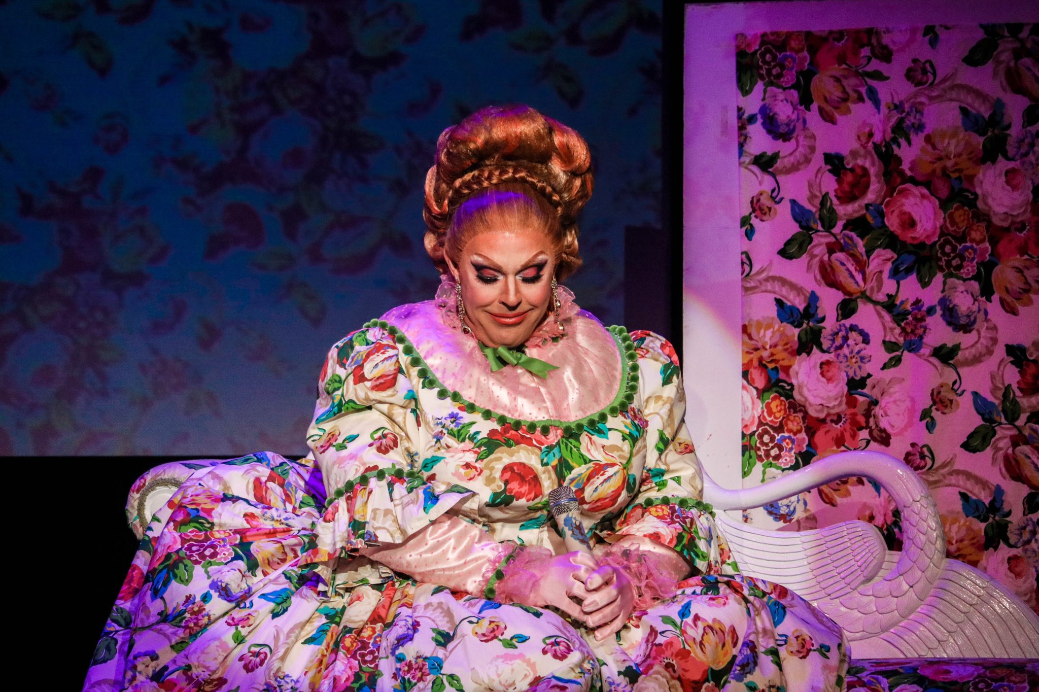 Drag Coven on Twitter "Photos from VarlaJeanMerman show in PTOWN “A