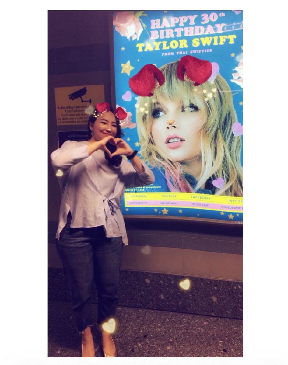 TSwift_Vibes's tweet image. Our #HBDTaylorswiftprojectTH is happening NOW!! It’s a heartmade project from THAI SWIFITIES. Hope you like it. ❤️ We @ThaiTaylorSwift love you @taylorswift13 @taylornation13