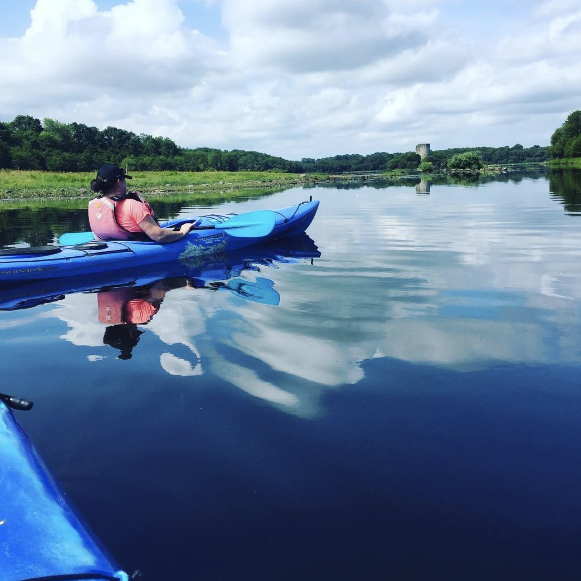 francisxyzk's tweet photo. A perfect Summer day.
Good friends in a pair of kayaks on a still lake.
We paddled forward and arrived back to a place: circa 1233.

Cloughoughter Castle #Cavan – tis wonderous.
#CavanWeek #YearofGeography https://t.co/pVEHqAIAHw