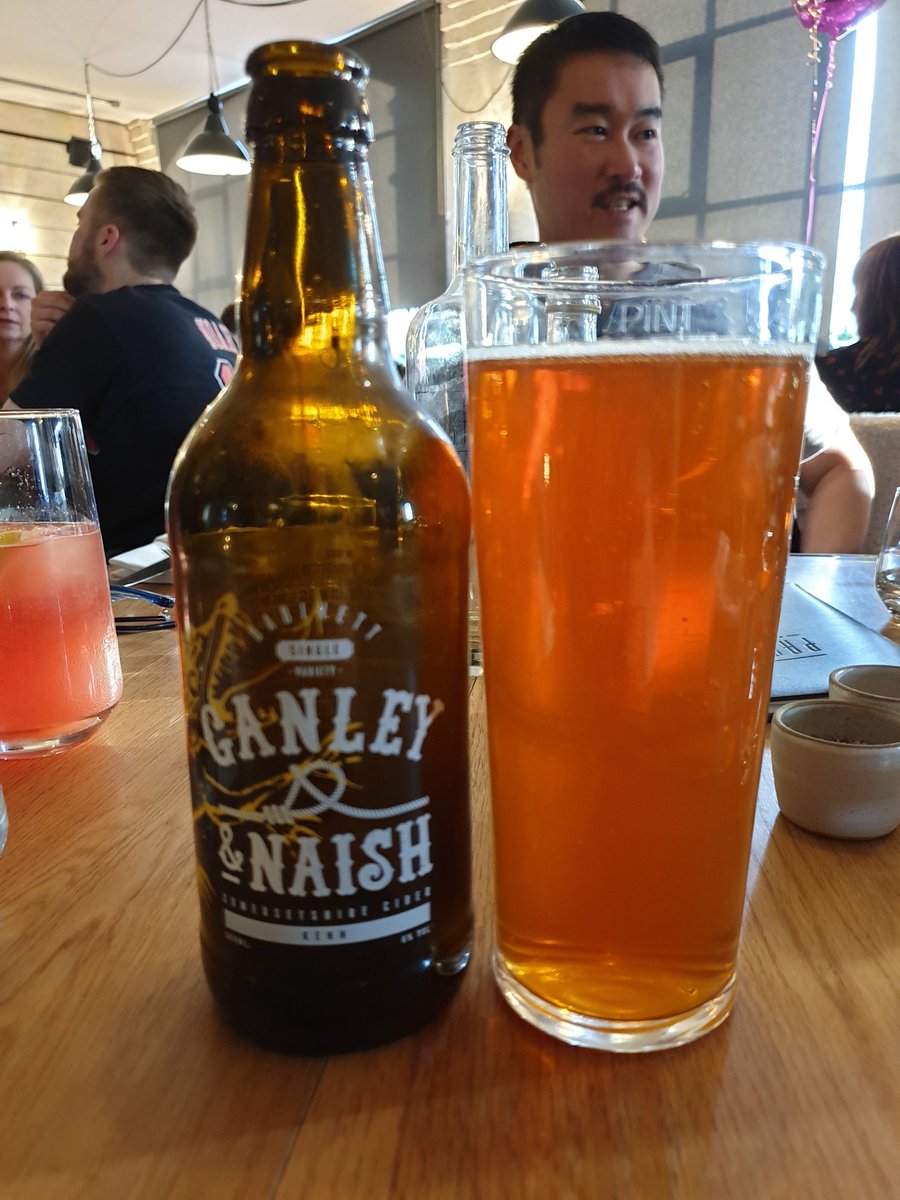 #nowdrinking <a href="/GanleyNaish/">Ganley & Naish Cider</a> Dabinett at Pasture. Smooth, balanced, decent tannins and moreish. A cracking cider and my others favourite one for a while. #realcider